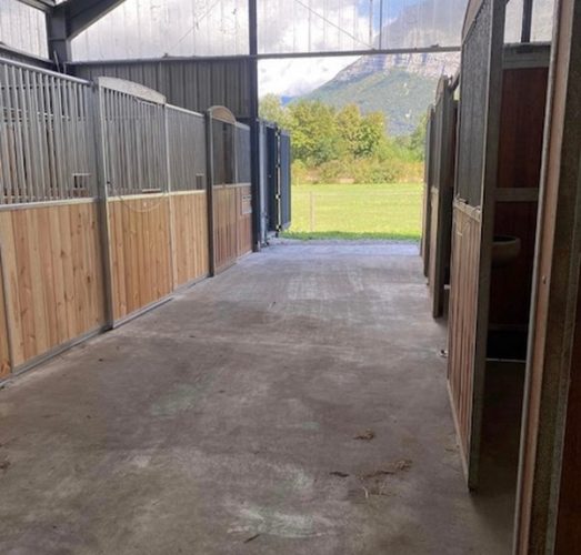 342-box-haras-des-chuchoteurs